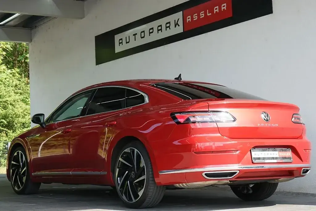 Gebraucht VW Arteon Elegance 190 PS (139 kW) 2023 Rot Limousine