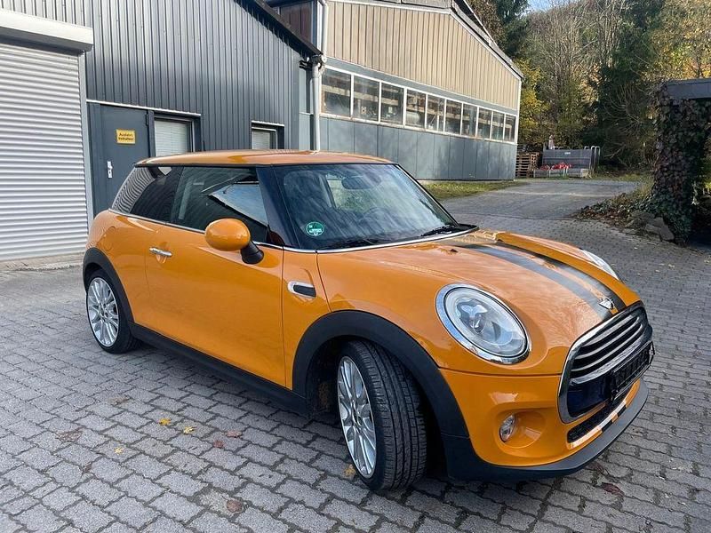 Orange Gebraucht 2016 Mini Cooper Kleinwagen | 11.900 € (Guter Preis) - Bild 1/4