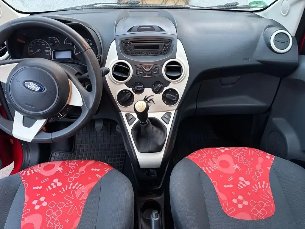 Gebraucht Ford Ka Trend 69 PS (50 kW) 2016 Rot Kleinwagen
