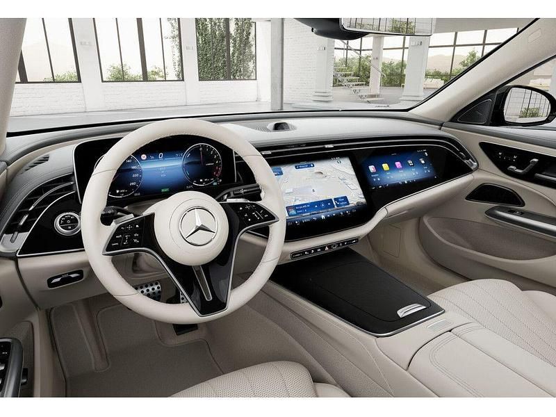 Gebraucht Mercedes E300 Premium Plus 197 PS (144 kW) 2025 Schwarz / obsidianschwarz Kombi
