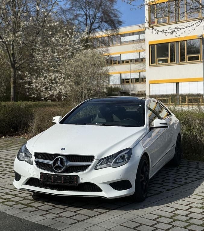 Second-hand Mercedes E250 204 CP (150 kW) 2013 Alb Coupe