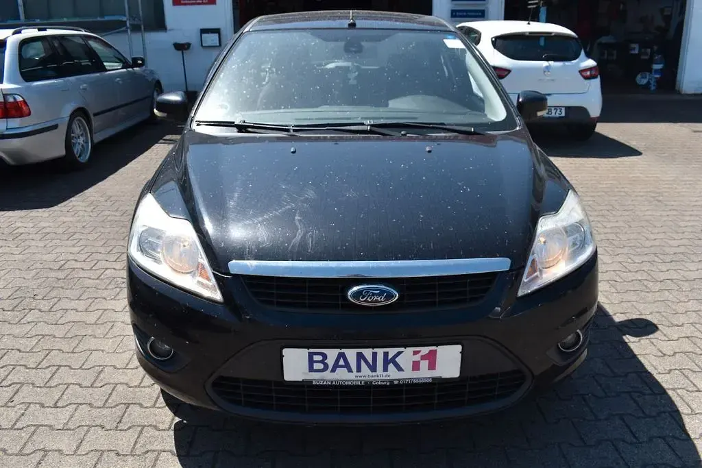 Gebraucht Ford Focus Style 109 PS (80 kW) 2010 Schwarz Limousine