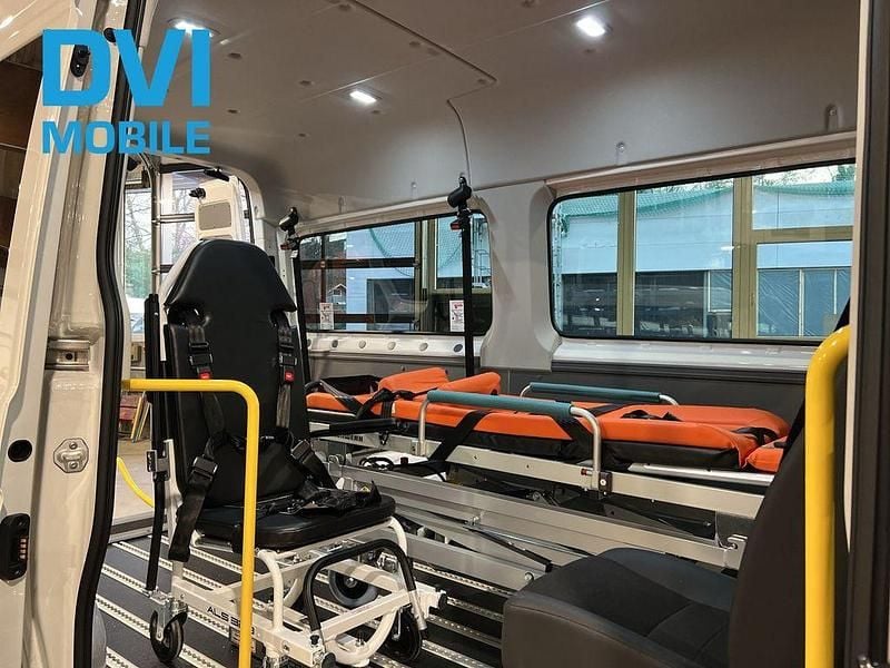 Neu MAN TGE 140 PS (102 kW) 2026 Weiß Van