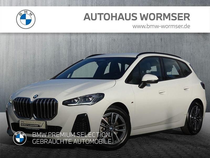 Alpinweiß uni Gebraucht 2024 BMW 218 Active Tourer M Sport Van / Kleinbus | 30.970 € (Fairer Preis) - Bild 1/4