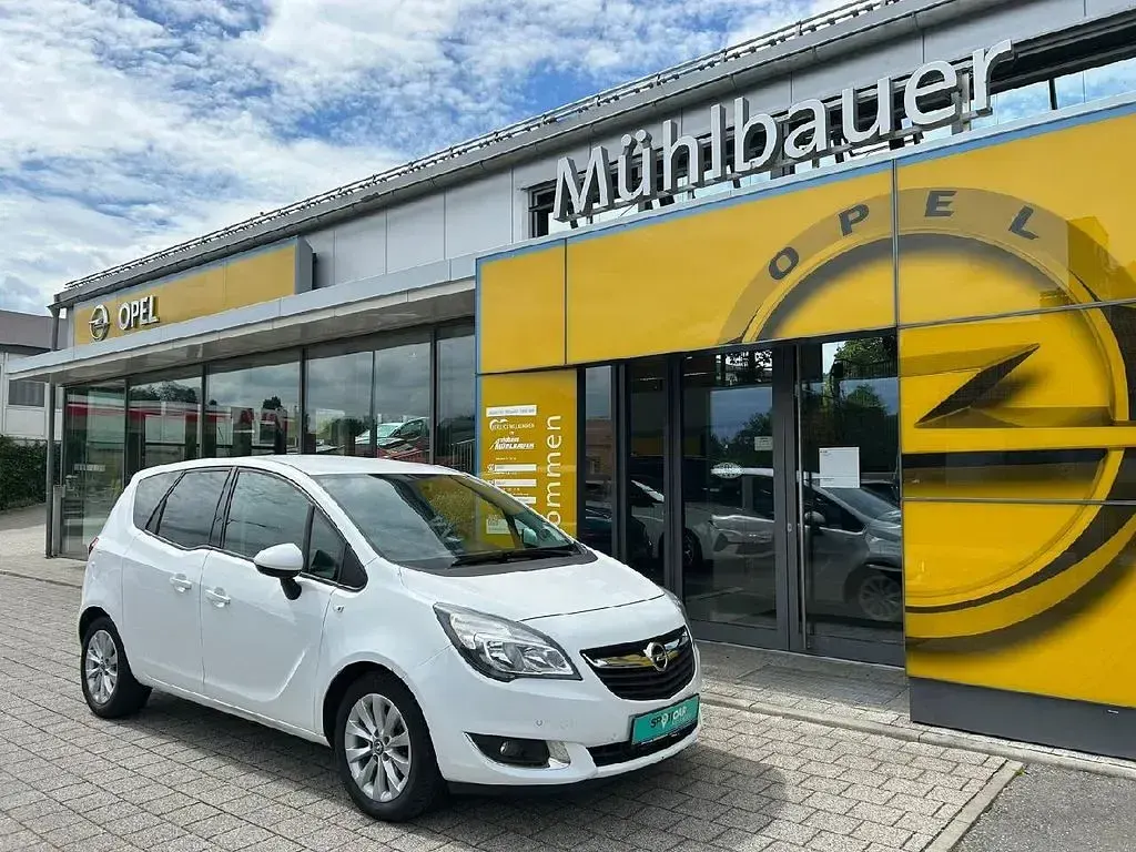 Gebraucht Opel Meriva drive 120 PS (88 kW) 2017 Weiß Van / Kleinbus