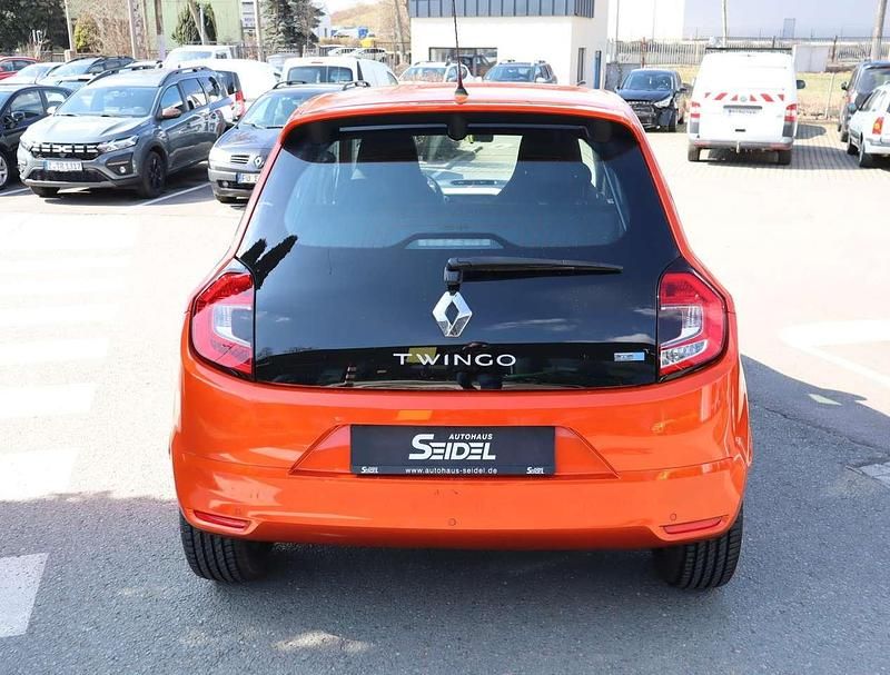 Gebraucht Renault Twingo Zen 60 kW (82 PS) 2022 Orange Kleinwagen