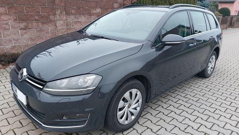 Grau Gebraucht 2014 VW Golf VII Highline Kombi | 4.900 € (Fairer Preis) - Bild 1/4