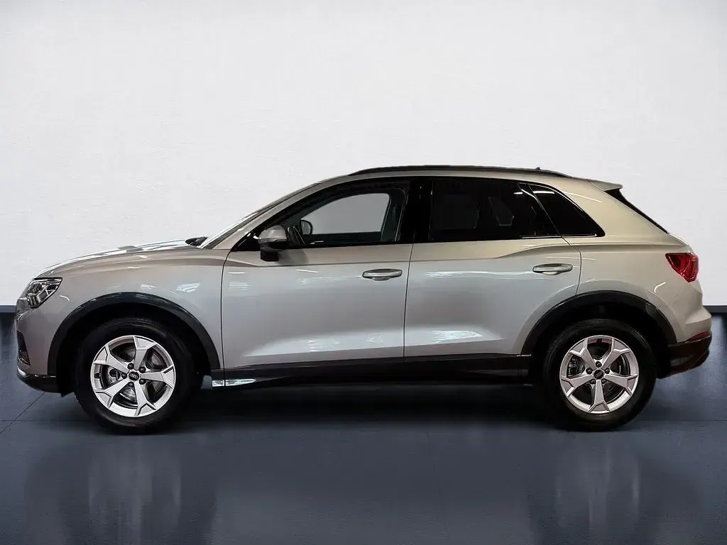 Gebraucht Audi Q3 Advanced 150 PS (110 kW) 2025 Florettsilber metallic SUV