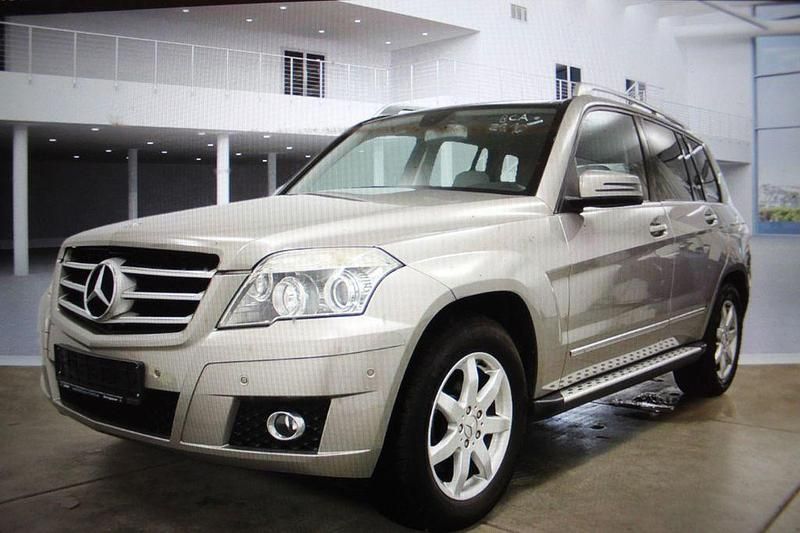 Silber Gebraucht 2008 Mercedes GLK280 SUV | 12.000 € (Fairer Preis) - Bild 1/4