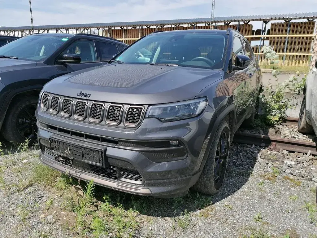 Gebraucht Jeep Compass 241 PS (177 kW) 2022 Schwarz SUV