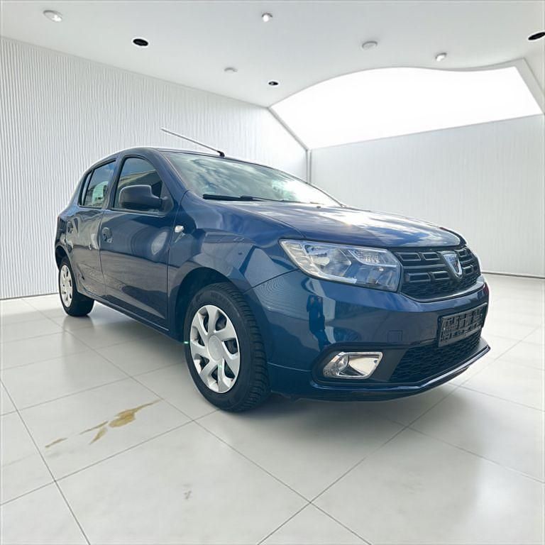 Blau Gebraucht 2018 Dacia Sandero Essentiel Kleinwagen | 4.850 € (Guter Preis) - Bild 1/4