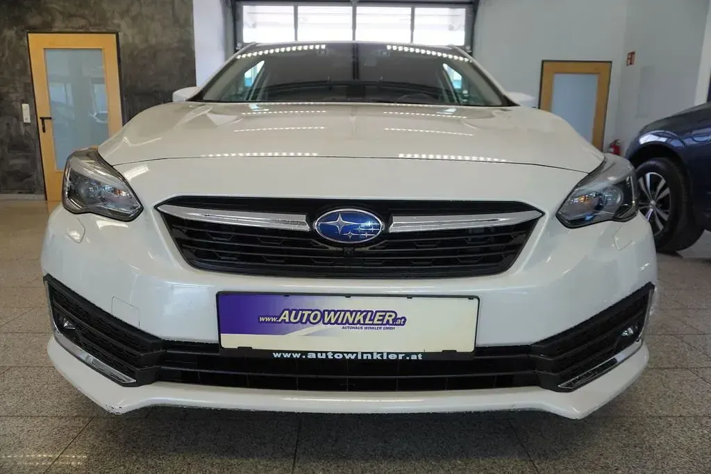 Gebraucht Subaru Impreza Exclusive+ 114 PS (83 kW) 2022 Weiß Limousine