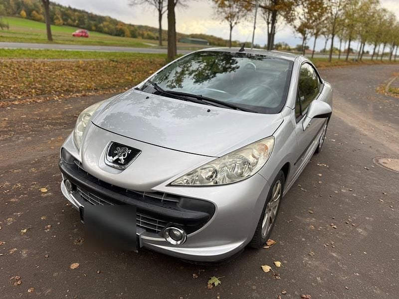 Grau Gebraucht 2008 Peugeot 207 CC Cabrio | 1.990 € (Superpreis) - Bild 1/4