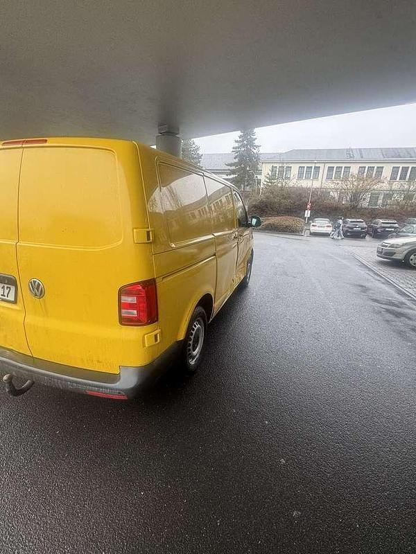 Gebraucht VW T6.1 114 PS (83 kW) 2019 Van