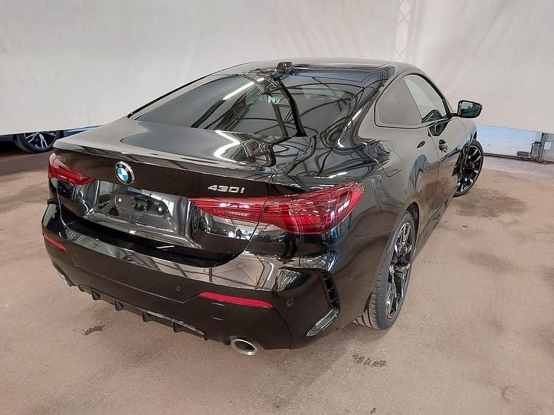 Gebraucht BMW 430 Performance 245 PS (180 kW) 2025 Saphirschwarz Coupé
