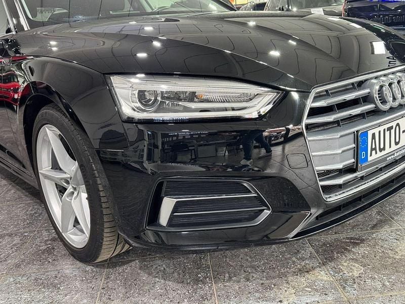 Gebraucht Audi A5 Sportback Sport 150 PS (110 kW) 2019 Schwarz Kleinwagen
