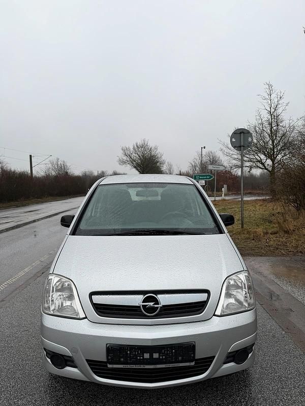 Gebraucht Opel Meriva 90 PS (66 kW) 2009 Silber Van / Kleinbus