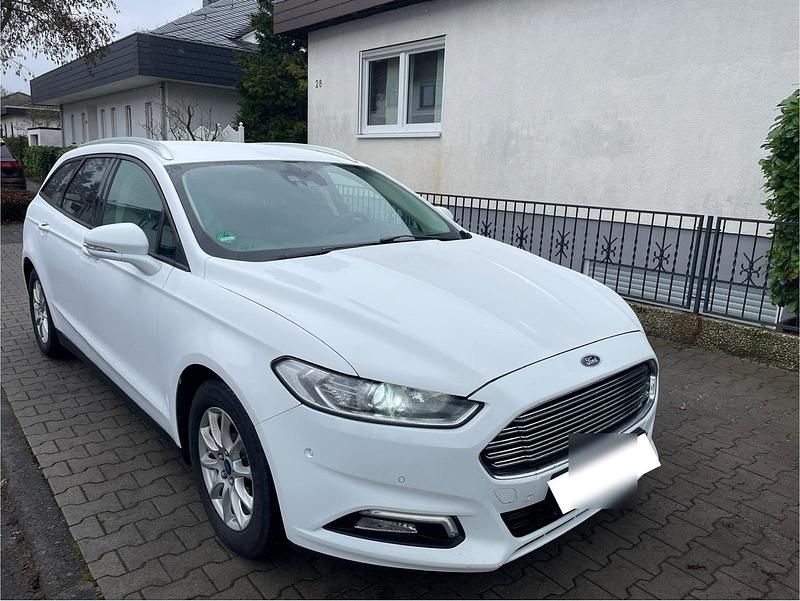 Gebraucht Ford Mondeo 150 PS (110 kW) 2016 Weiß Kombi