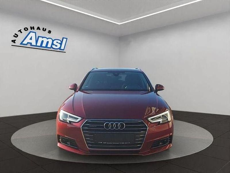 Gebraucht Audi A4 Design 252 PS (185 kW) 2018 Rot Limousine