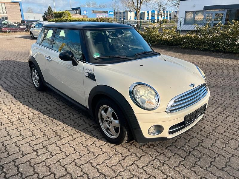 Gebraucht Mini Cooper D 110 PS (80 kW) 2009 Weiß Kleinwagen