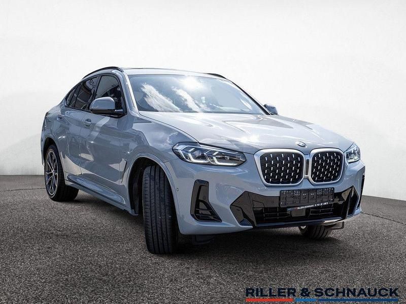 Gebraucht BMW X4 M Sport 245 PS (180 kW) 2025 Grau SUV