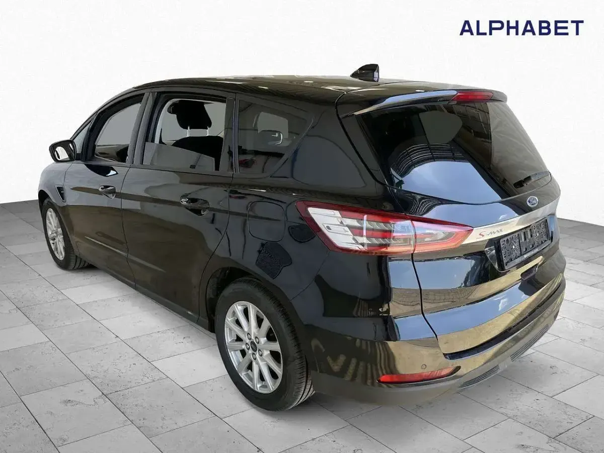 Gebraucht Ford S-MAX S 150 PS (110 kW) 2023 Schwarz Van / Kleinbus