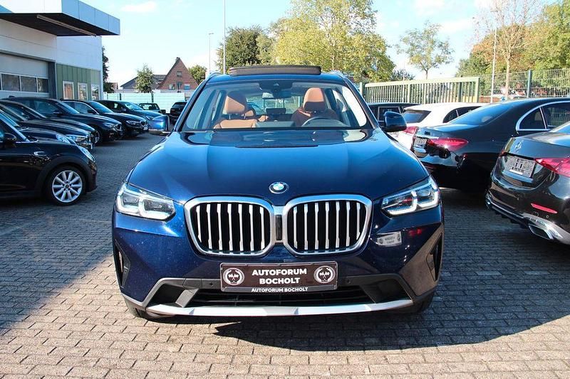 Blau Gebraucht 2022 BMW X3 Sport Line SUV | 38.300 € (Etwas zu teuer) - Bild 1/4