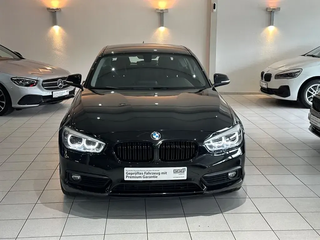 Gebraucht BMW 118 Advantage 150 PS (110 kW) 2018 Schwarz Kleinwagen