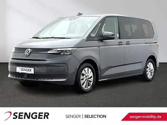 Gebraucht VW Multivan Basis 136 PS (100 kW) 2022 Van / Kleinbus