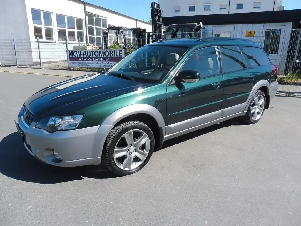 Usata Subaru Outback 245 CV (180 kW) 2004 Verde Station wagon