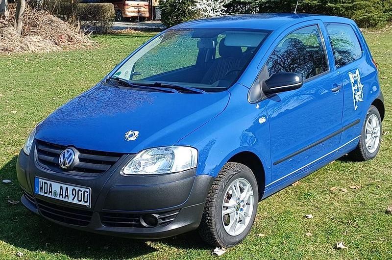 Gebraucht VW Fox 60 PS (44 kW) 2010 Blau Kleinwagen