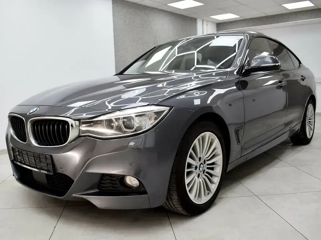 Gebraucht BMW 330 258 PS (189 kW) 2015 Mineralgrau (metallic) Limousine