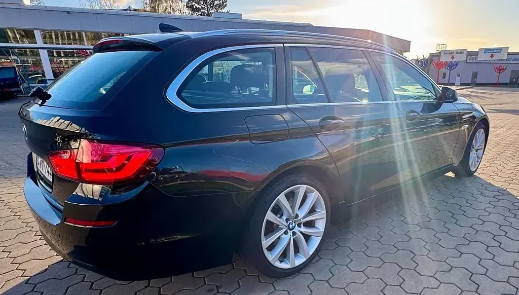 Usata BMW 525 204 CV (150 kW) 2011 Nero Berlina