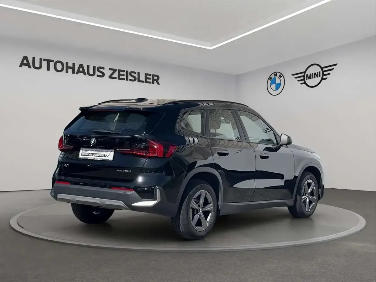 Gebraucht BMW X1 150 PS (110 kW) 2023 Schwarz ii SUV