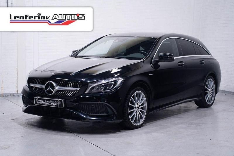 Schwarz Gebraucht 2019 Mercedes CLA180 Shooting Brake Business Kombi | 19.802 € (Fairer Preis) - Bild 1/4