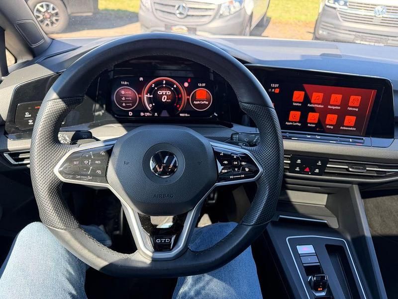 Gebraucht VW Golf VIII GTD 200 PS (147 kW) 2022 Weiß Limousine