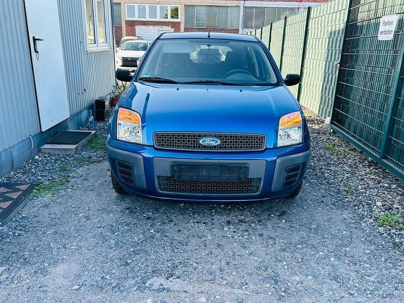 Blau Gebraucht 2008 Ford Fusion Style Kleinwagen | 3.000 € (Fairer Preis) - Bild 1/4