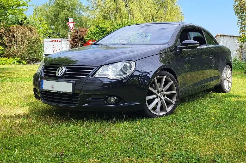 Gebraucht VW Eos GT 140 PS (102 kW) 2010 Schwarz Cabrio