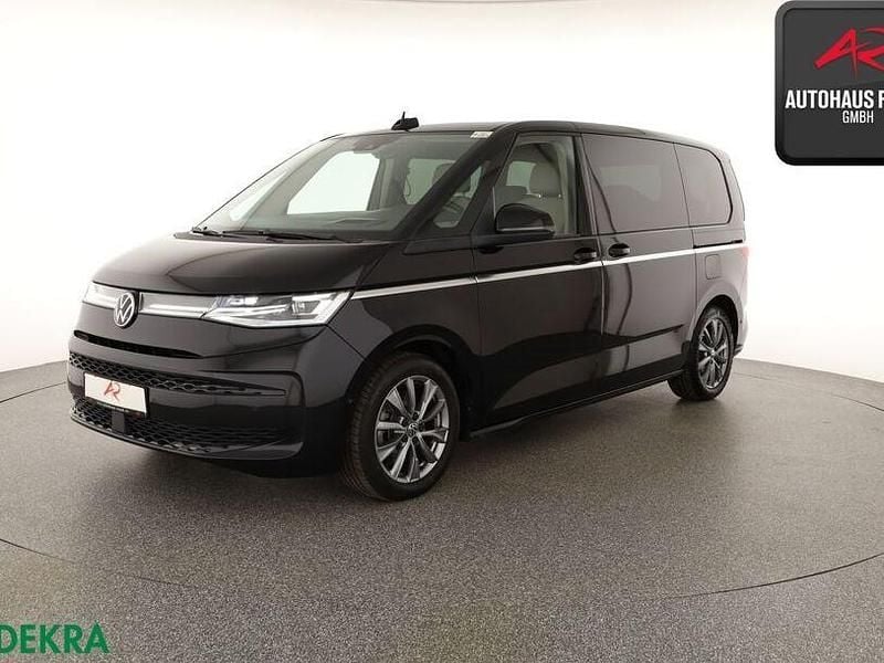 Second-hand VW Multivan 218 CP (160 kW) 2022 Negru Monovolum