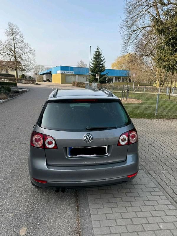 Gebraucht VW Golf VI 140 PS (102 kW) 2010 Silber Kleinwagen