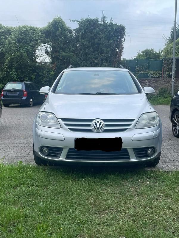 Silber Gebraucht 2008 VW Golf Plus Cross Van / Kleinbus | 2.700 € (Superpreis) - Bild 1/4