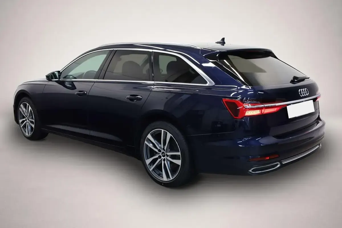 Gebraucht Audi A6 Sport 265 PS (194 kW) 2023 Manufacturer Kombi