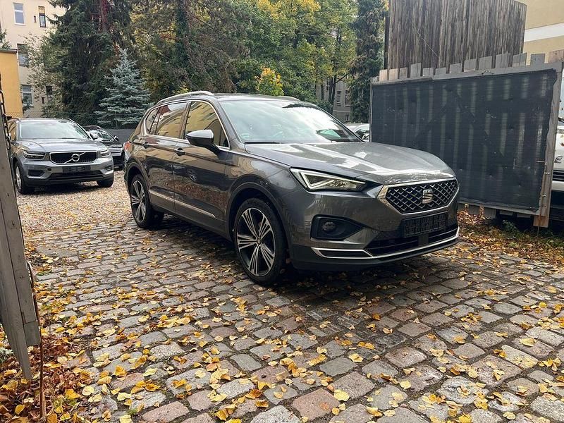 Grau Gebraucht 2020 Seat Tarraco XCELLENCE SUV | 17.000 € (Guter Preis) - Bild 1/4