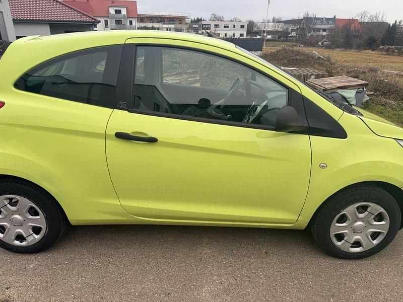 Gebraucht Ford Ka Trend 69 PS (50 kW) 2009 Gelb Kleinwagen
