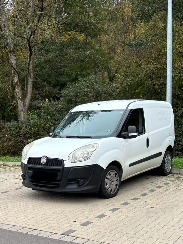 Gebraucht Fiat Doblò 90 PS (66 kW) 2013 Weiß Van / Kleinbus
