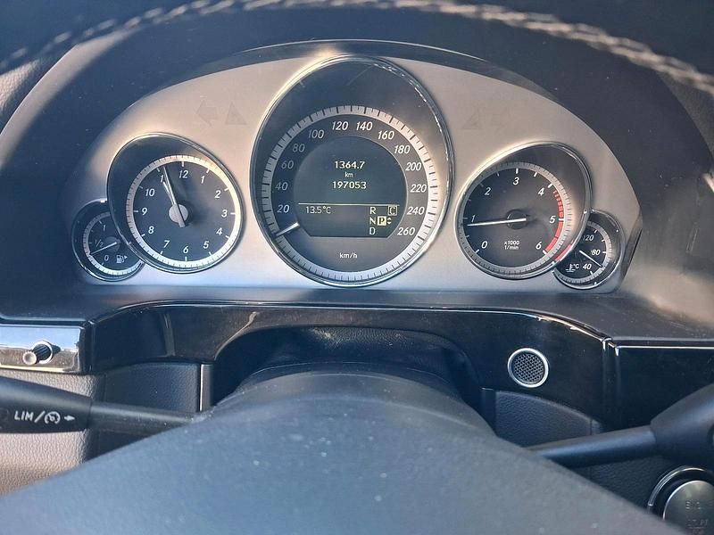 Gebraucht Mercedes E350 231 PS (169 kW) 2009 Silber Kombi