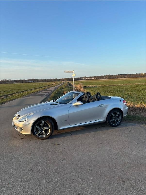 Gebraucht Mercedes SLK200 163 PS (119 kW) 2004 Silber Cabrio