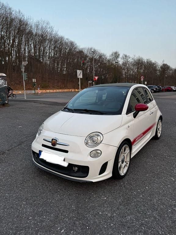 Gebraucht Abarth 500 135 PS (99 kW) 2012 Weiß Cabrio