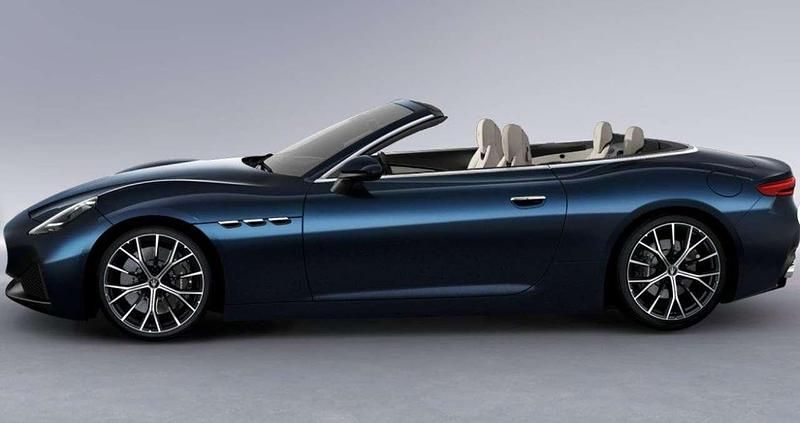 Neu Maserati GranCabrio 489 PS (359 kW) 2025 Blu modena Cabrio