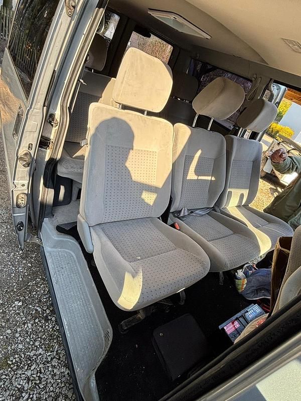 Gebraucht VW T4 115 PS (84 kW) 2001 Silber Van